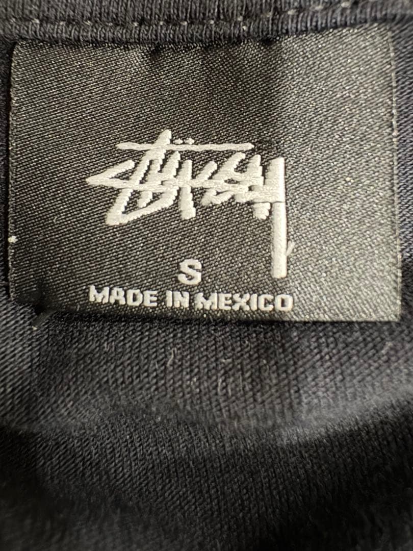 新品 タグ付　ステューシー STUSSY Tシャツ 黒 ワールドツアー S