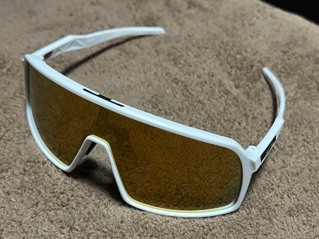 小物 oakley SUTRO