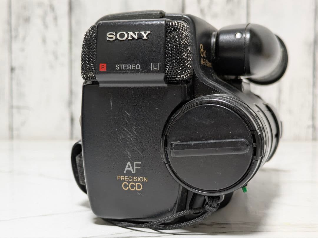 【再生機】SONY　CCD-TR75　Video8　8mm対応　セット