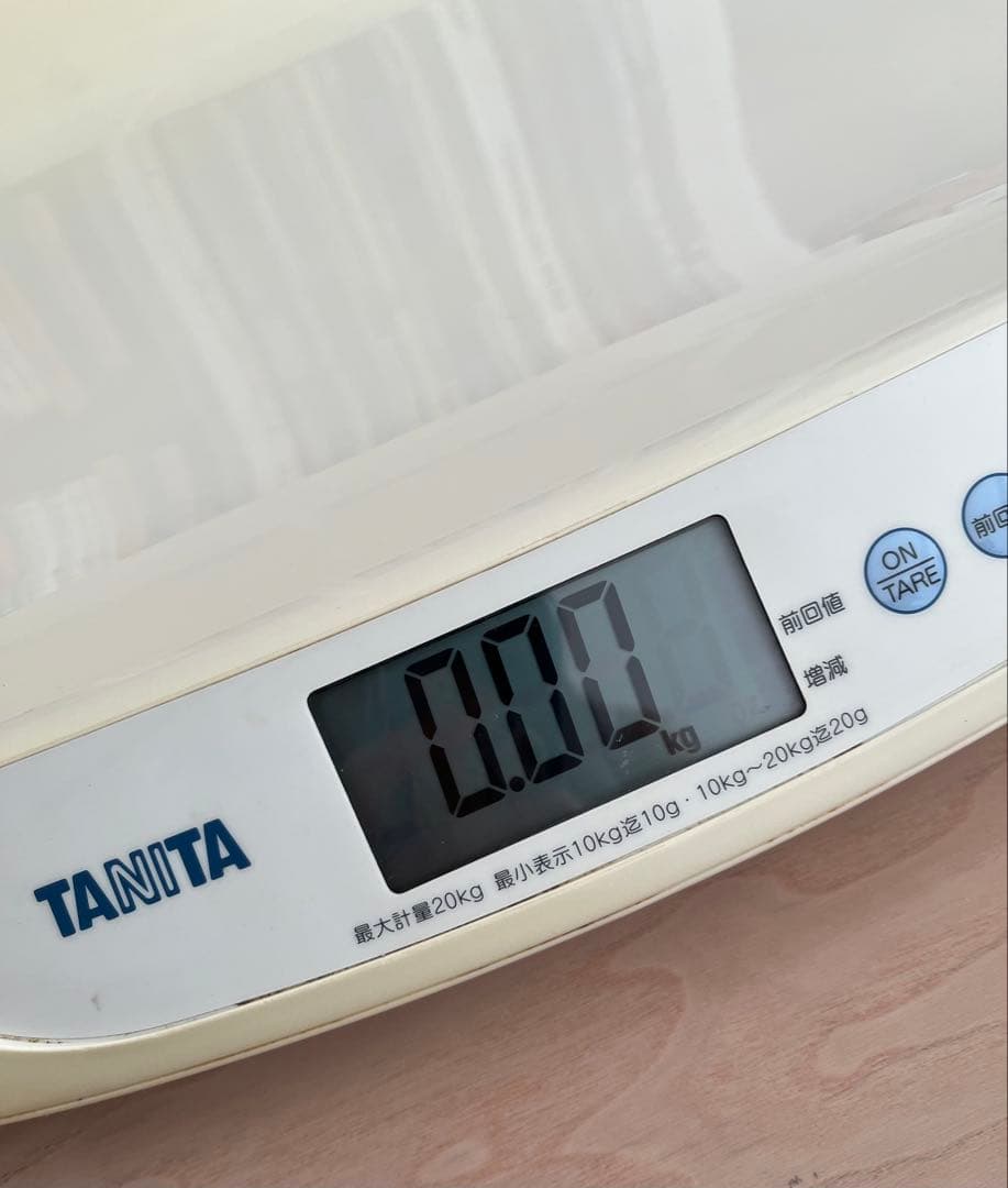 タニタ 体重計 デジタルベビースケール ホワイト BD-586-WH