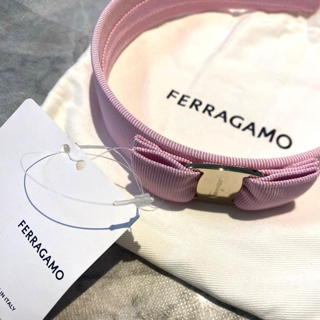 【新品未使用】Salvatore Ferragamoフェラガモ カチューシャ