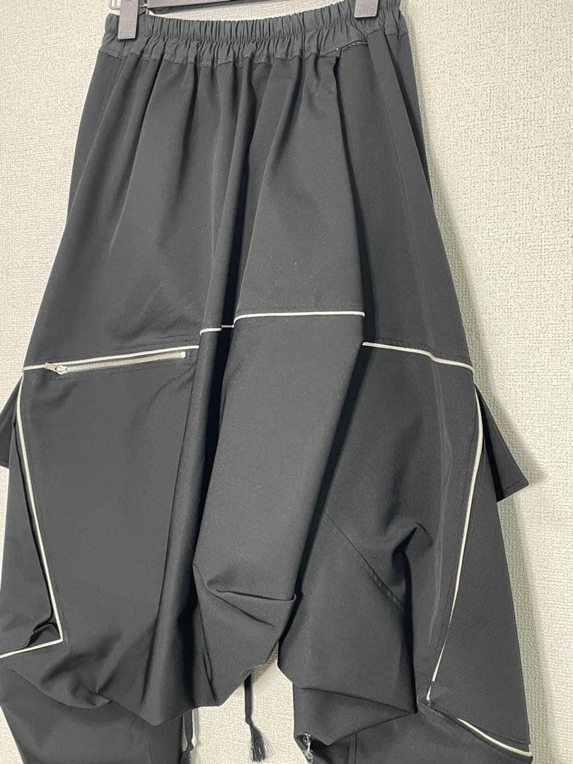 ハンドメイド 捻れサルエルカーゴパンツ (リックオウエンス julius)