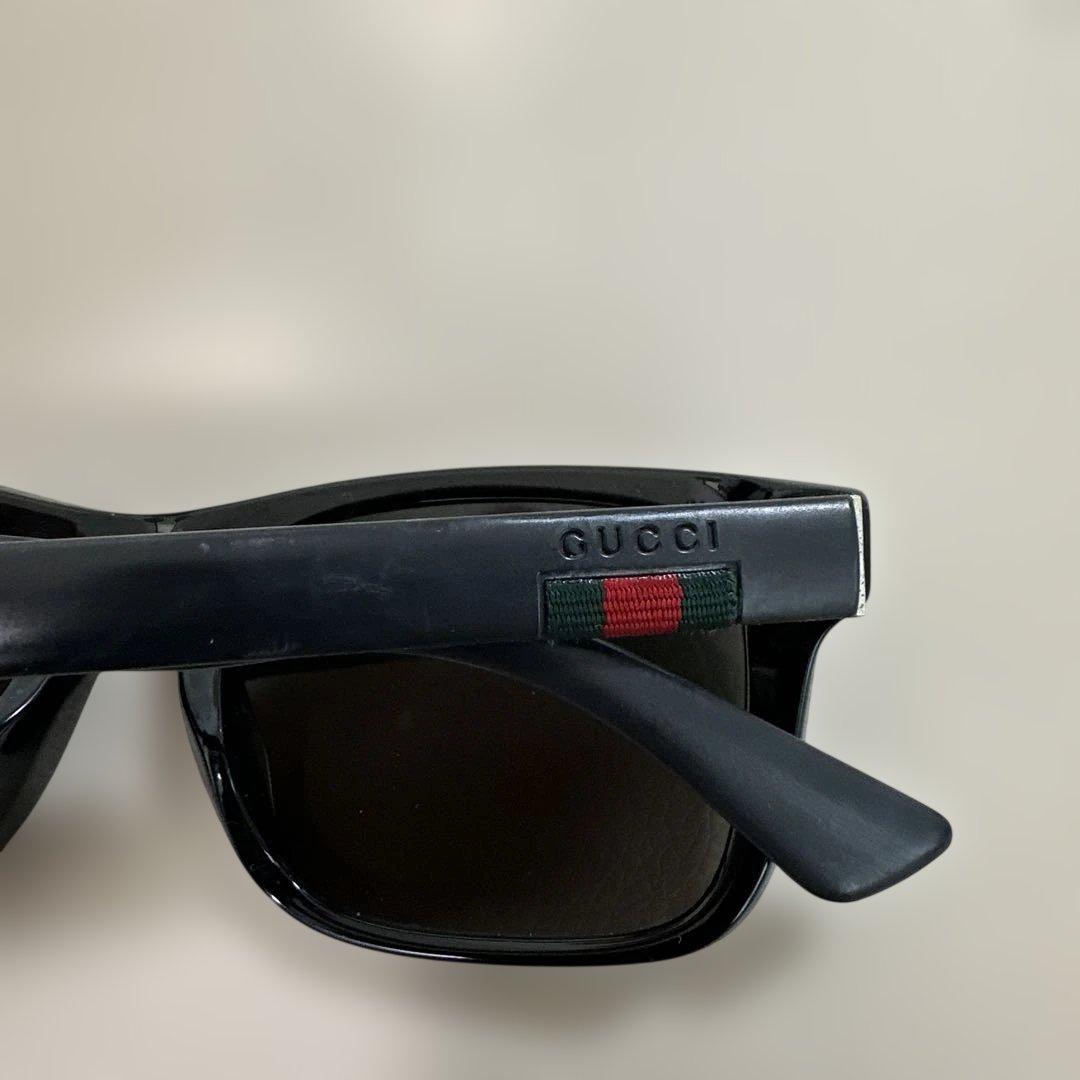GUCCI ブラック サングラス スクエア型