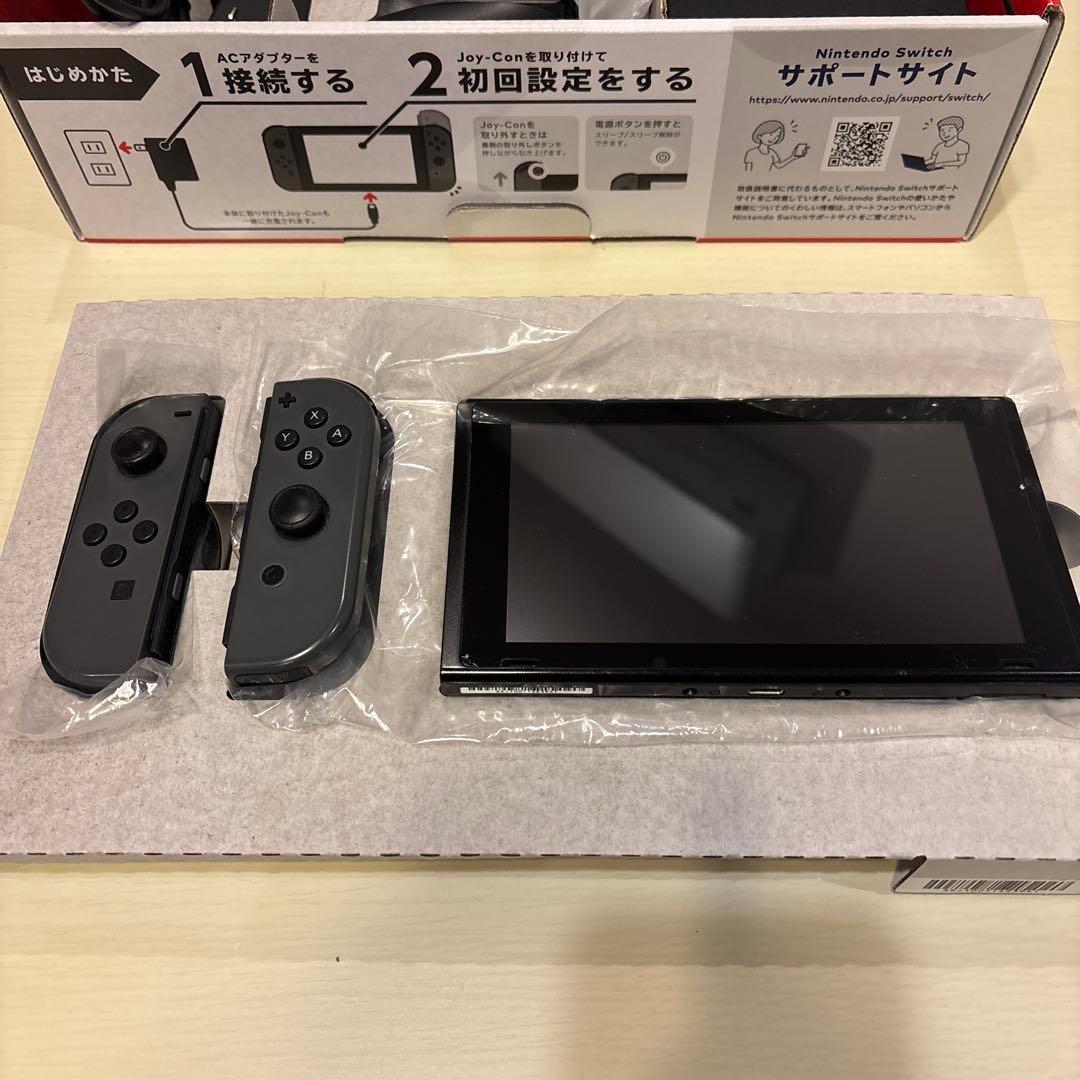 Nintendo switch本体 および 付属品