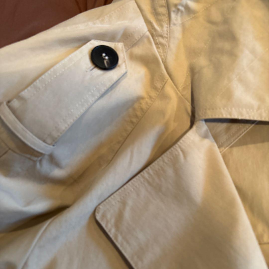 【完売品】ZARA ショートトレンチ　ショルダーパット付き XS