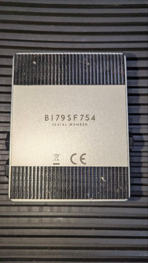 ベース Darkglass Electronics Vintage Deluxe V2