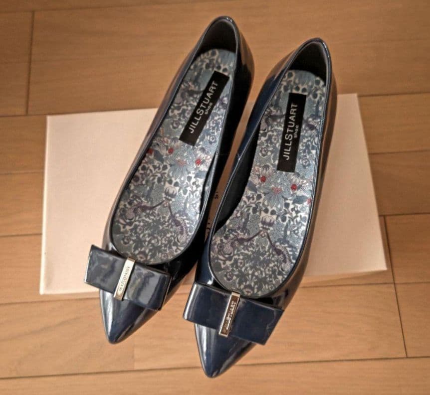 新品！JILLSTUART shoe リボンモチーフオールウェザー対応パンプス