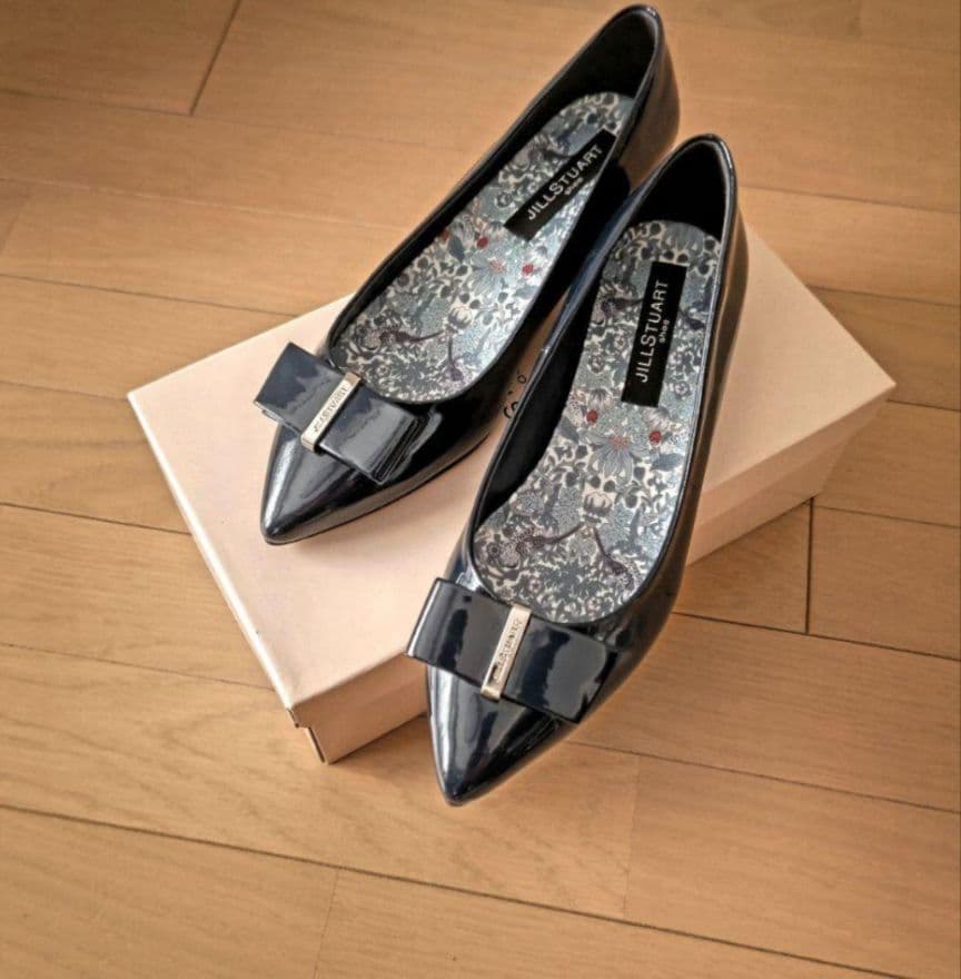 新品！JILLSTUART shoe リボンモチーフオールウェザー対応パンプス