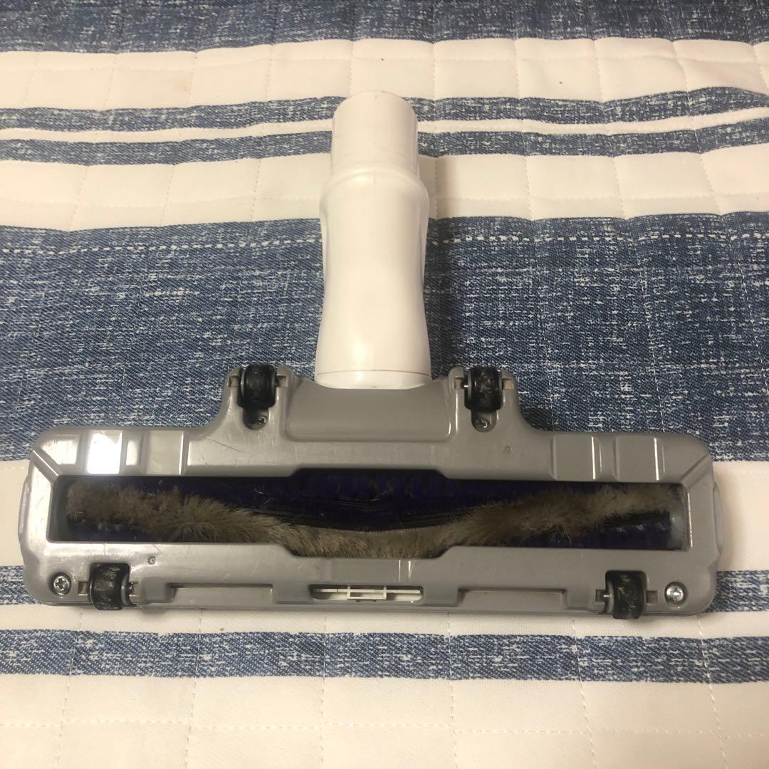 Panasonic キャニスター掃除機 本体，ホース一式付き。 紙パック式