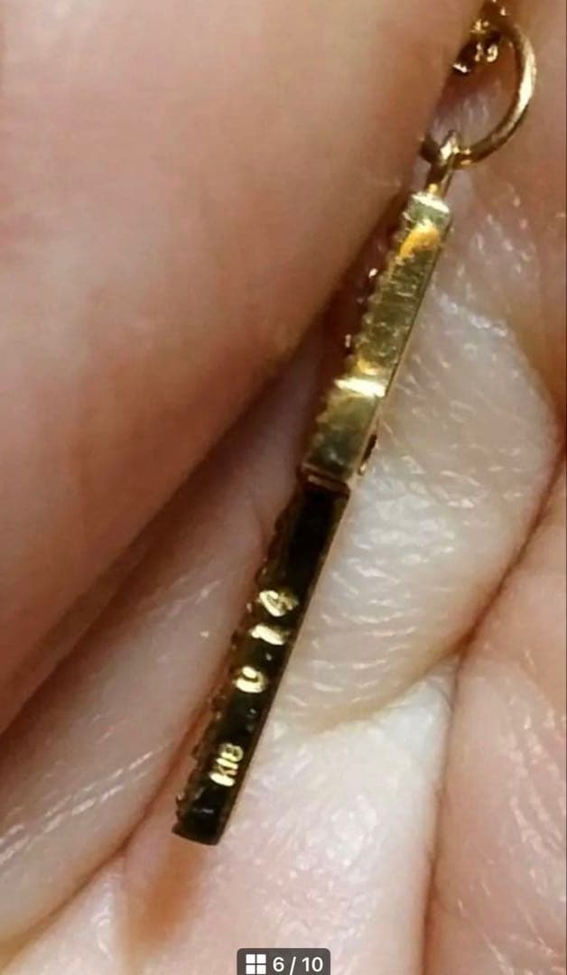 K18 クロスペンダントトップ天然ダイヤモンド　18金刻印あり