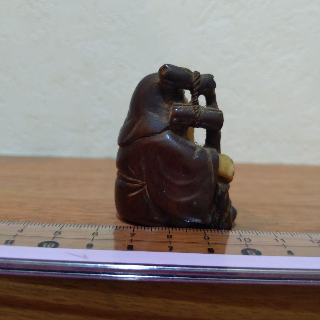 時代提物 縁起物根付 木彫り×天然素材 【寿老人】高さ約4.8cm 重さ約38ｇ