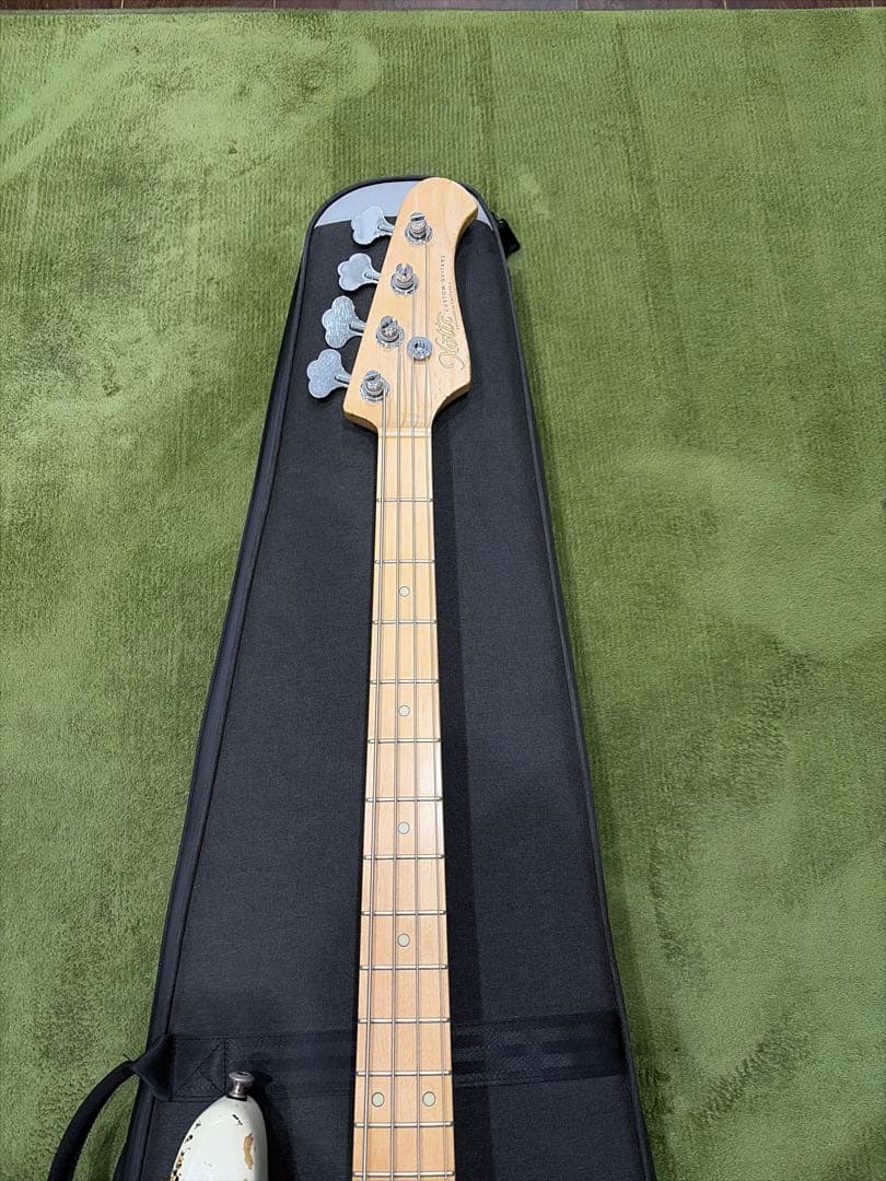 ベース Xotic XJ-1T 4st Vintage White over3TB