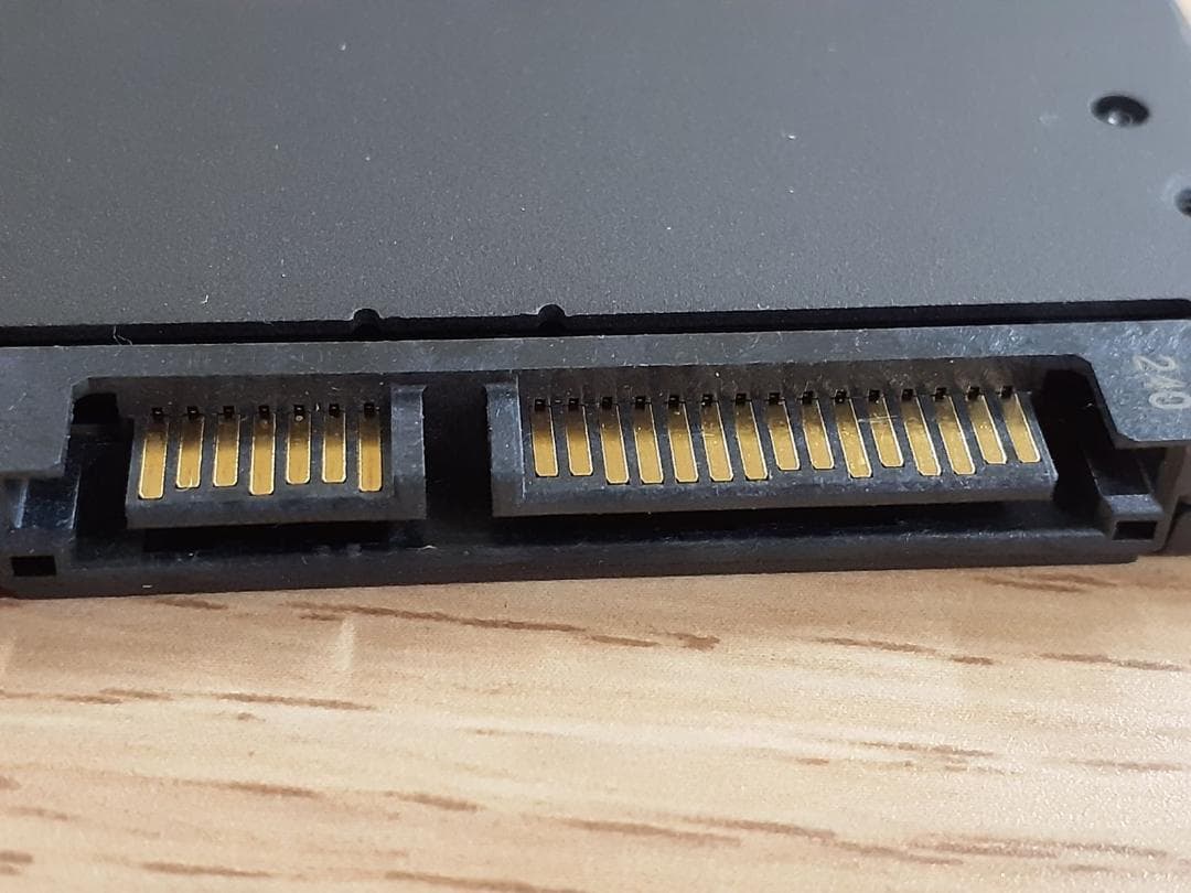 エ*ツ様 2.5インチ SSD 3枚セット 計596GB 動作確認済