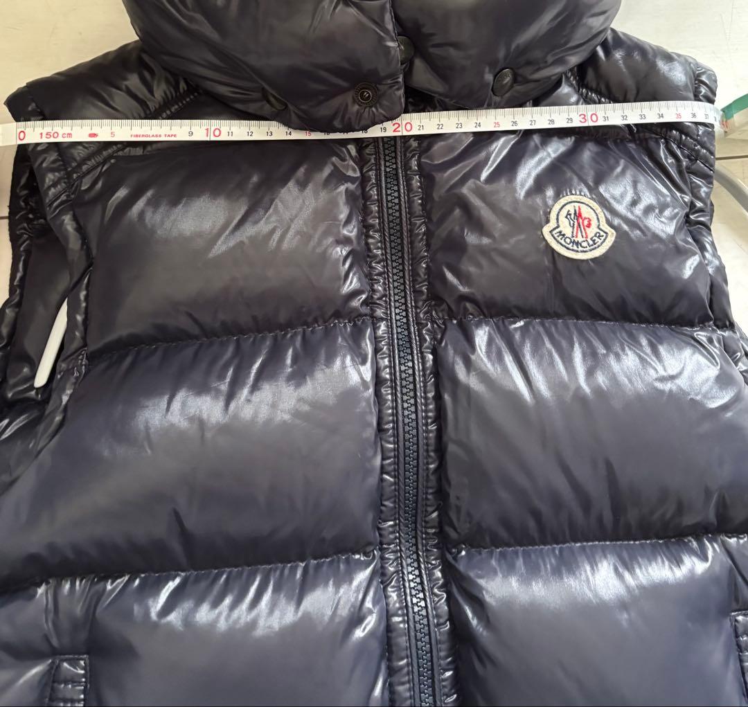 【購入締め切り】MONCLER メンズ　ダウンベスト
