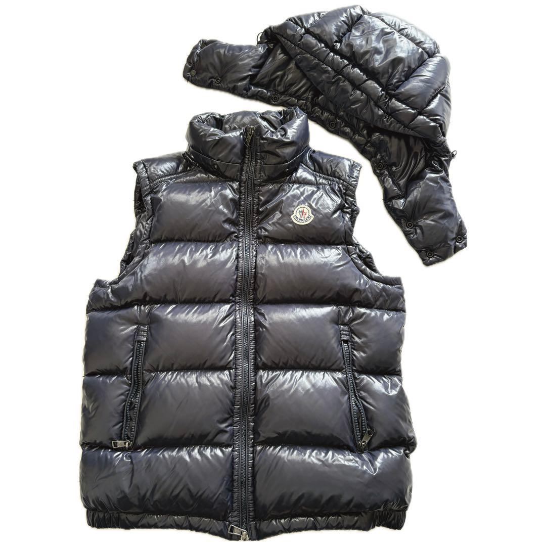 【購入締め切り】MONCLER メンズ　ダウンベスト