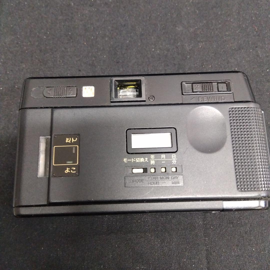 FUJI 　AUTO 8 QD 　コンパクトフィルムカメラ