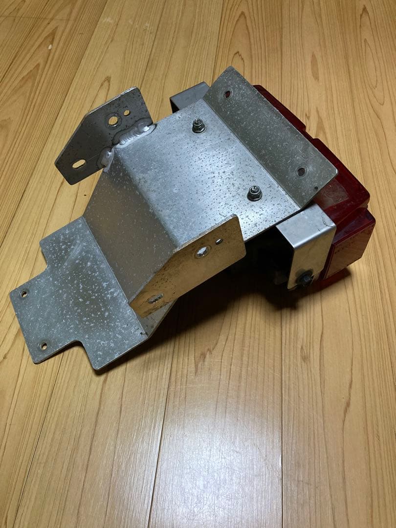 タ*ー様 CB750F 純正 テールランプ アルミ フェンダーレスキット RC0
