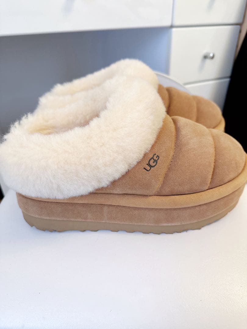 【美品】UGG ムートンブーツ 厚底 22.5cm 正規品 ボア ブラウン