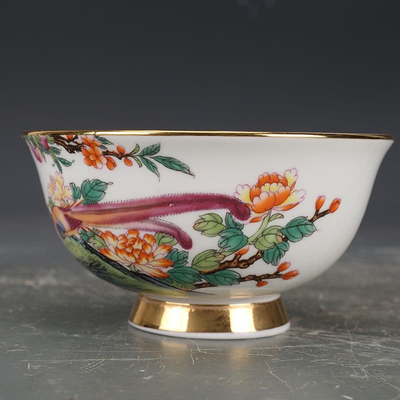 清雍正琺瑯彩錦鶏牡丹紋碗 景徳鎮 陶磁器 装飾品 現代工芸品 美術品 置物