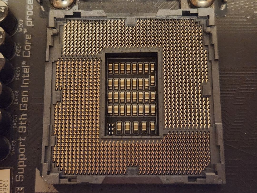 GIGABYTE Z390 AORUS PRO WIFI マザーボード