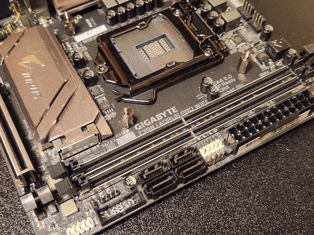 GIGABYTE Z390 AORUS PRO WIFI マザーボード