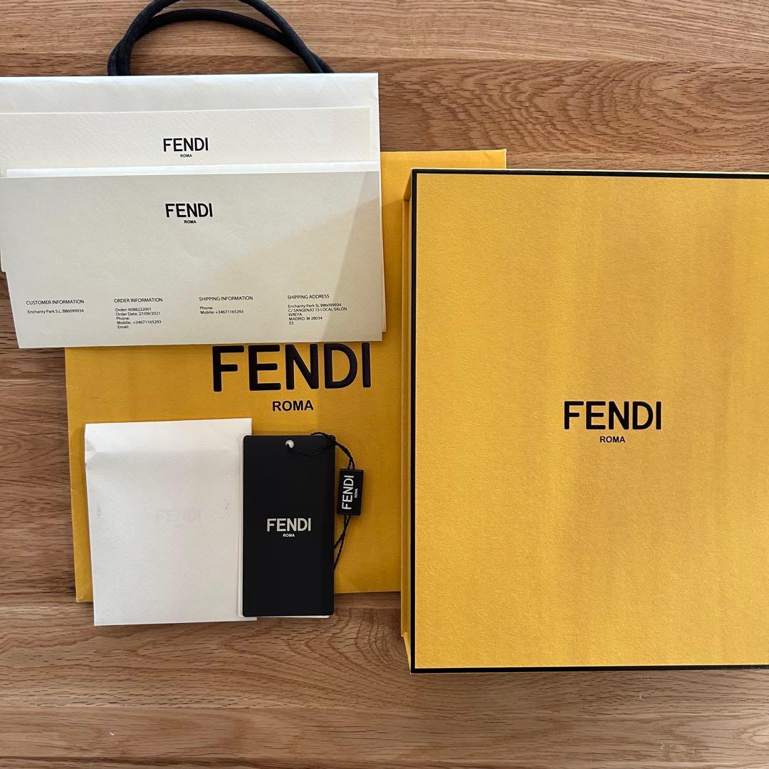 FENDI メンズ シルバー ネックレス