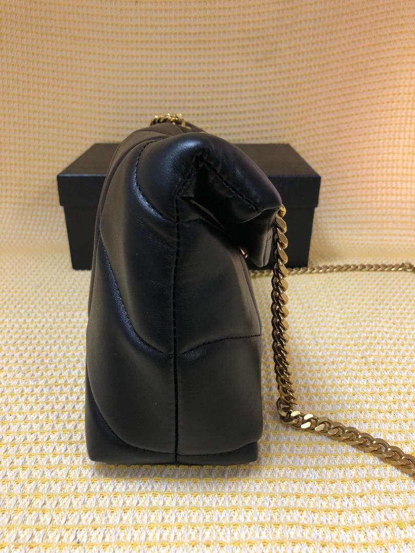 迅速発送>>（ラムスキンレザー）ショルダーバッグ 　YSL金色ロゴ　♬黒　超美品