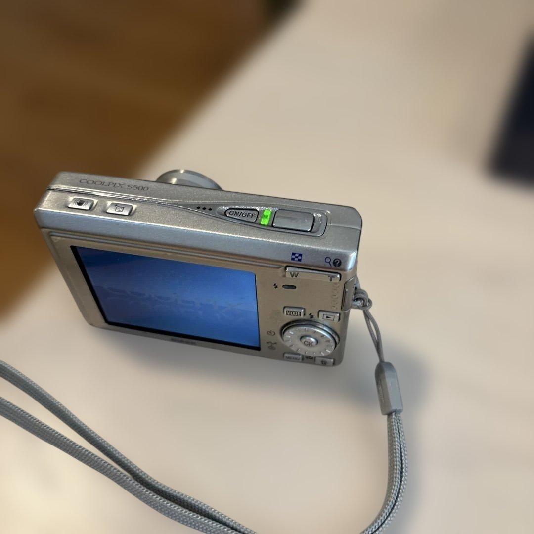 クールピクス　s500 バッテリー　充電器　配線コード類　動作確認済　デジカメ