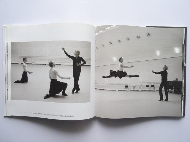 洋書◆ダンサー ロイヤルバレエ団の舞台裏写真集 本 演劇