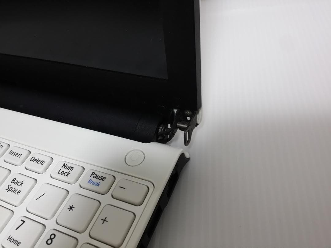 ノートパソコン　513　Windows11 Core i7 13インチ