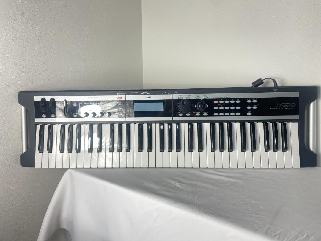 KORG X50 キーボード　シンセサイザー 1