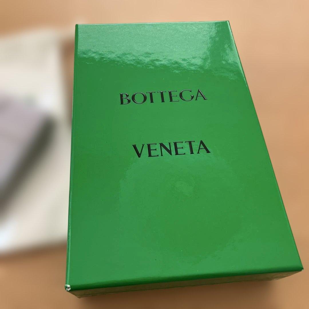 BOTTEGA VENETA ボッテガヴェネタ マキシ　折財布