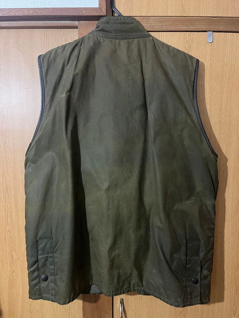 Barbour オイルドベスト