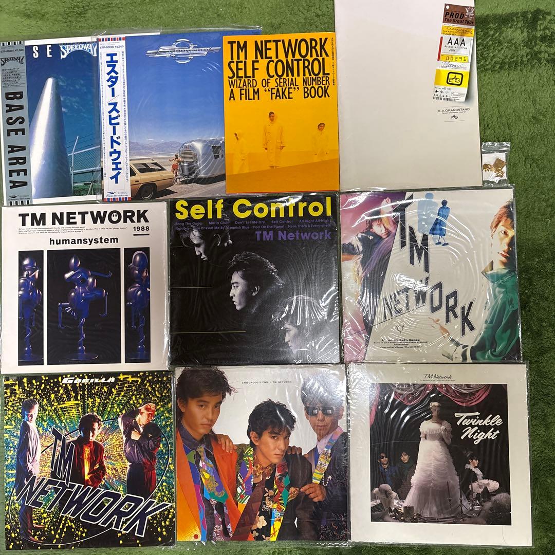 レコード TM NETWORK 6枚 スピードウェイ 2枚 TM写真集 他