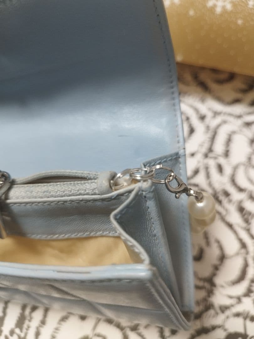 シャネルアイコン　ミニ財布