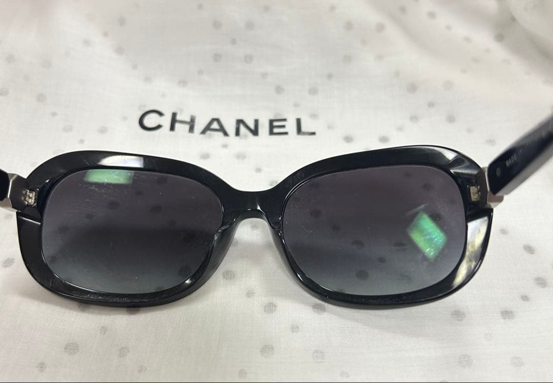 CHANEL シャネル　サングラス
