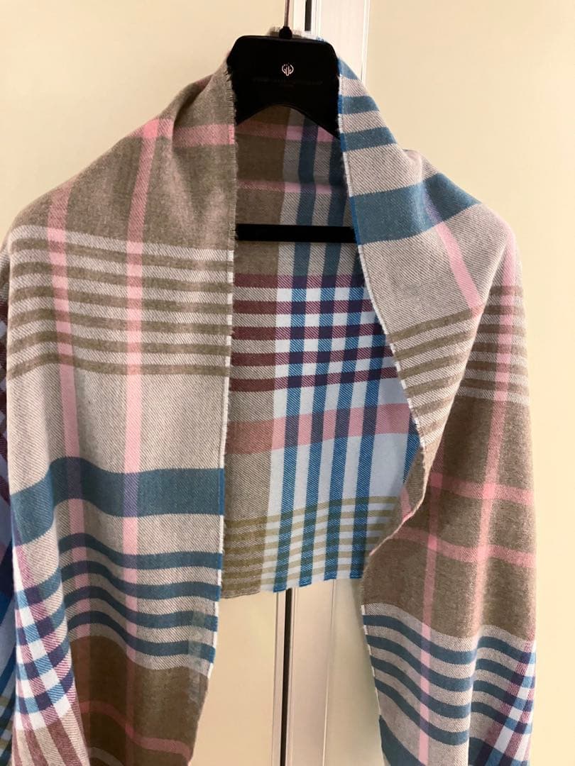 ■Johnstons of Elgin■ 良トーン配色チェック WOOLストール