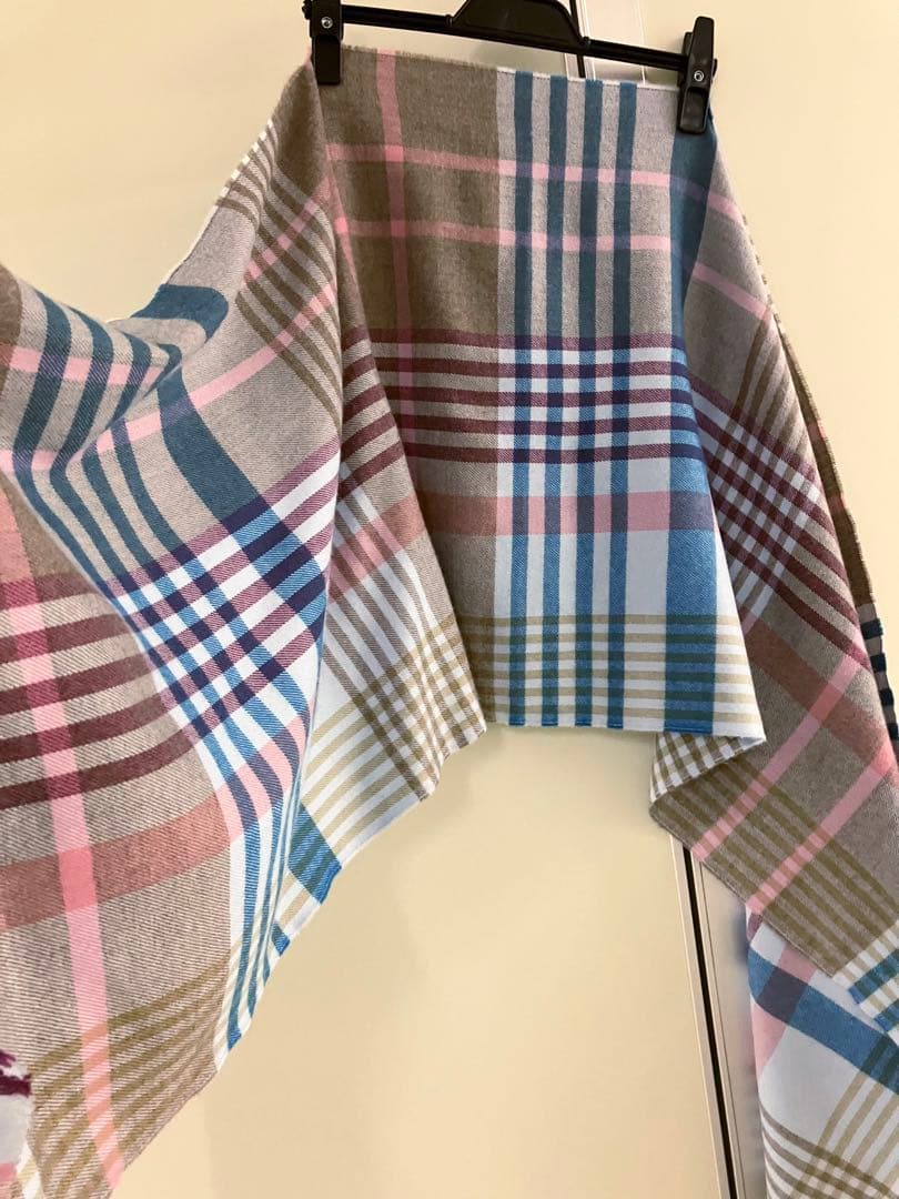 ■Johnstons of Elgin■ 良トーン配色チェック WOOLストール