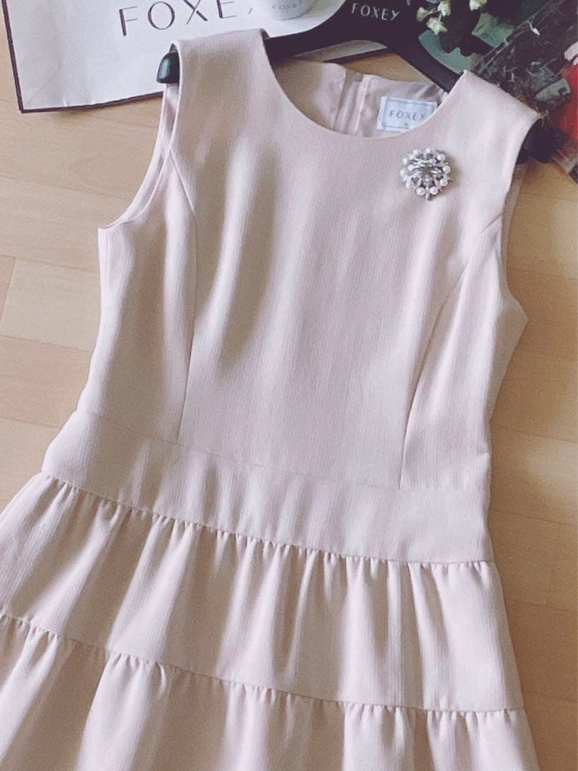 極美品！FOXEY上品ワンピース　40 Rene foxey フォクシー