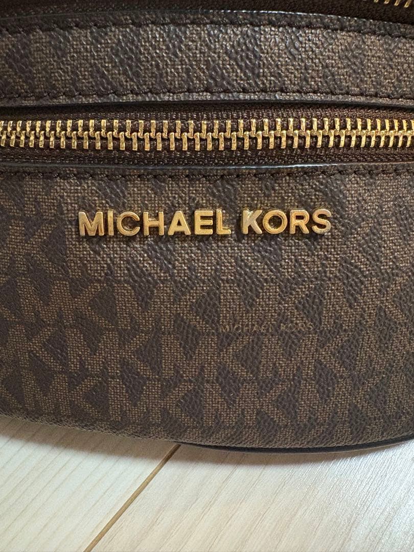 MICHAEL KORS ブラウンウエストポーチ 保存袋付き