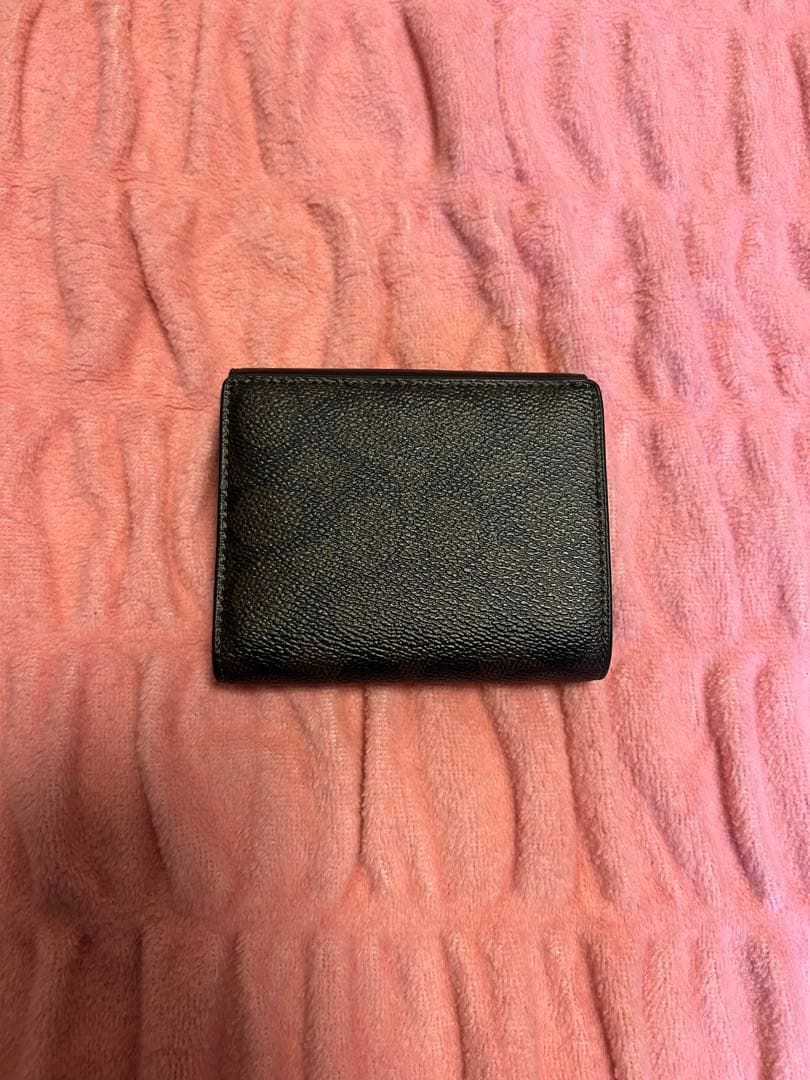 COACH　レザー ブラック 二つ折り財布