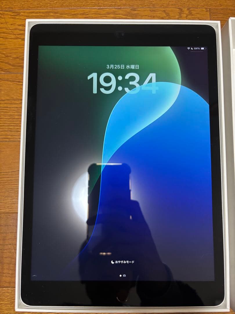 iPad (第9世代) WiFiモデル シルバー