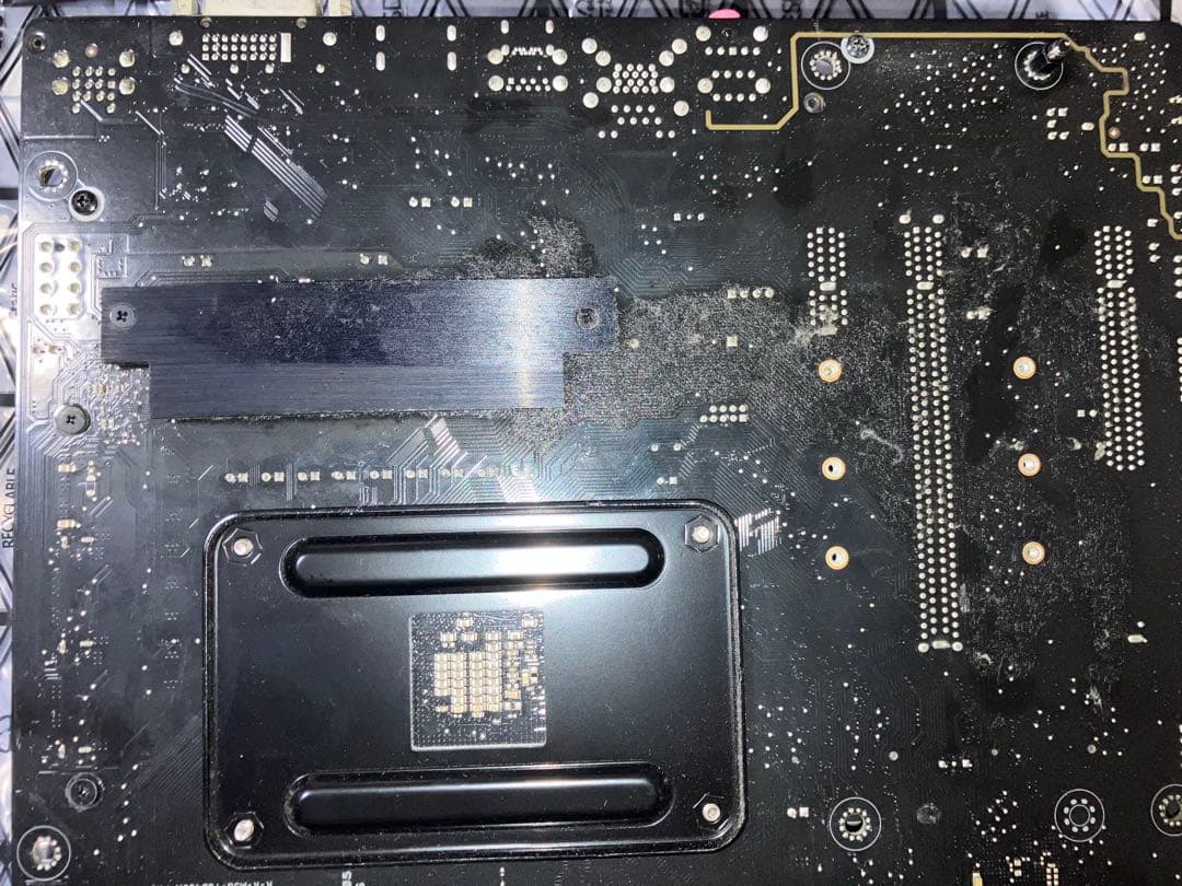 ASUS TUF B450m-PRO GAMING マザーボード