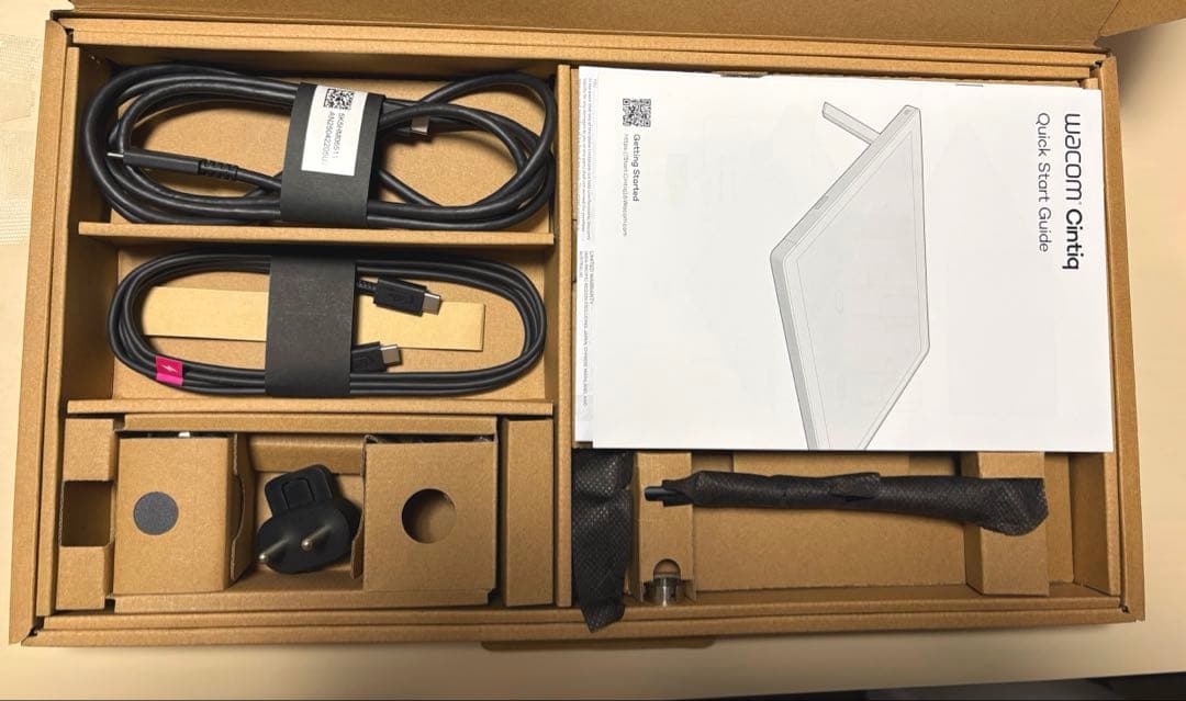 Wacom Cintiq 16 2025年モデル 液晶ペンタブレット本体