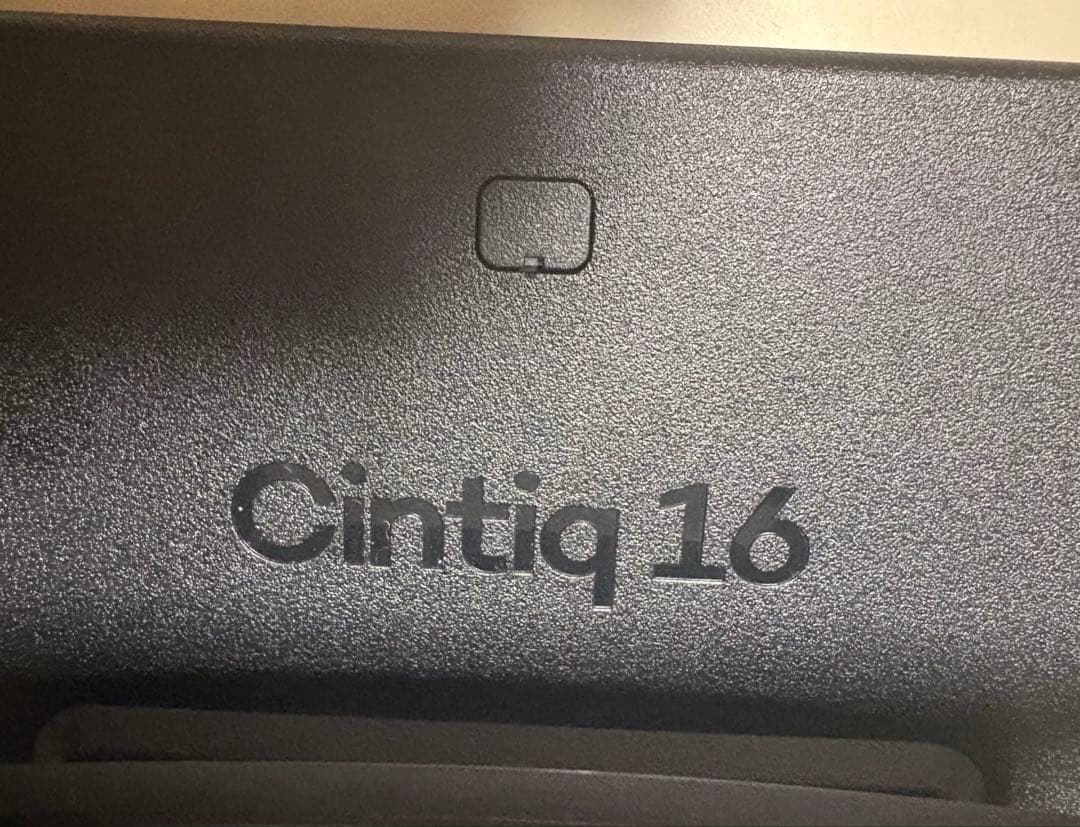 Wacom Cintiq 16 2025年モデル 液晶ペンタブレット本体
