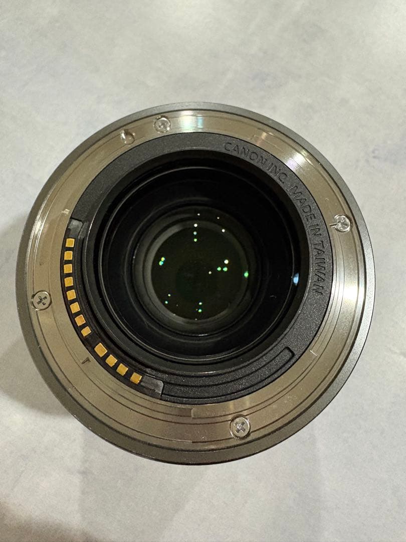 Canon RF35mm f1.8 マクロ 単焦点レンズ【フィルター4枚付】