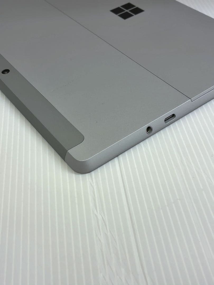 Surface Go2 4GB64GB 本体のみ　Microsoft