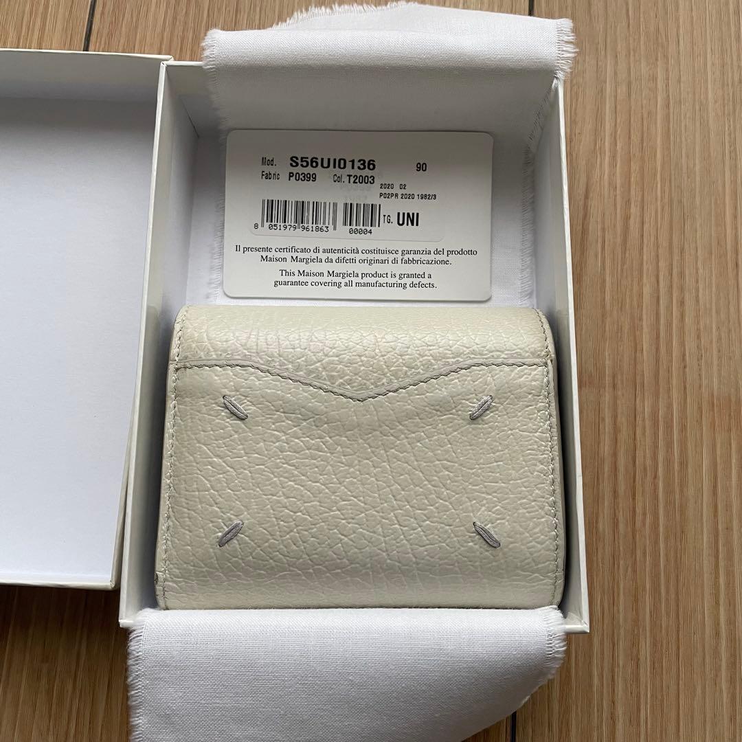 マルジェラ 三つ折り財布