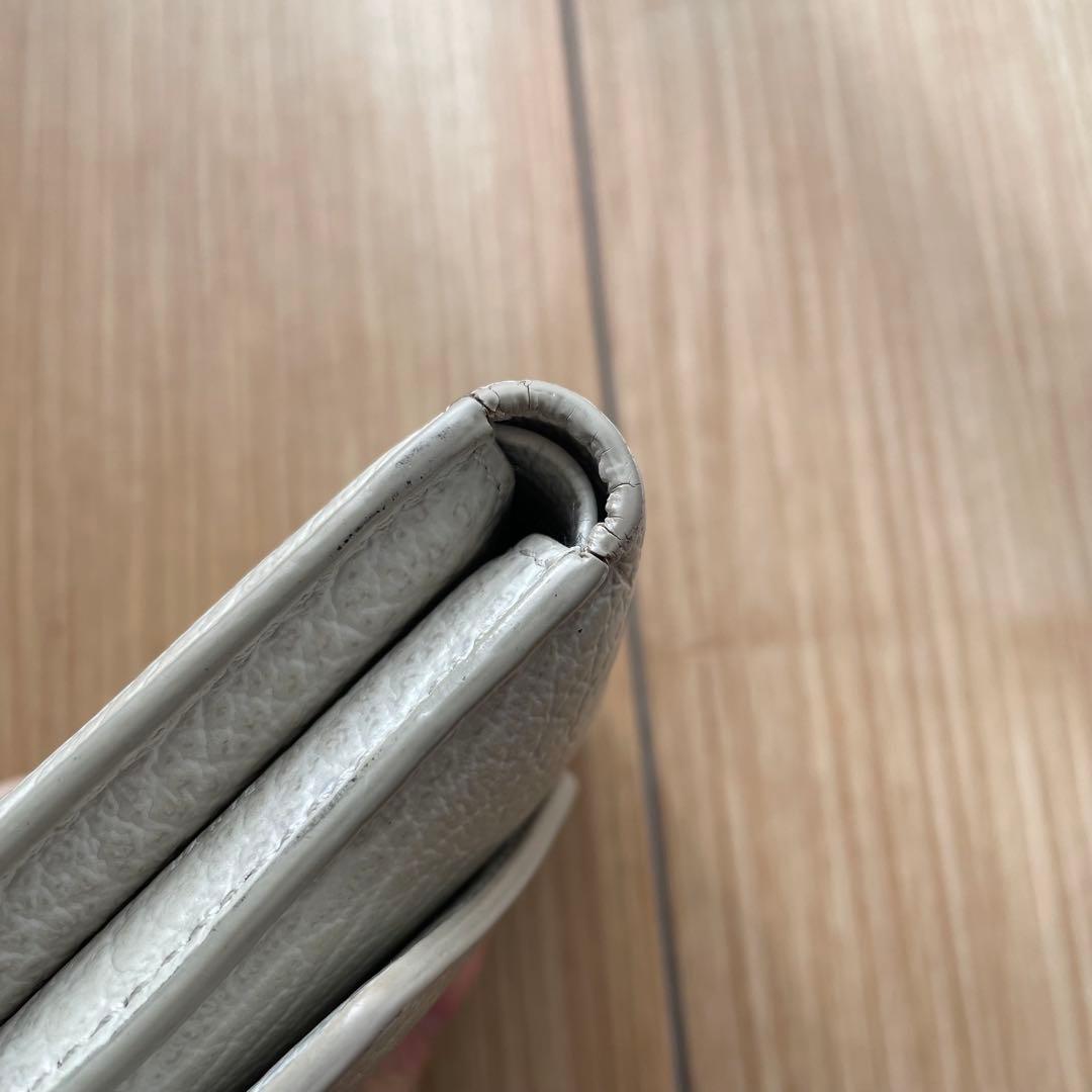 マルジェラ 三つ折り財布