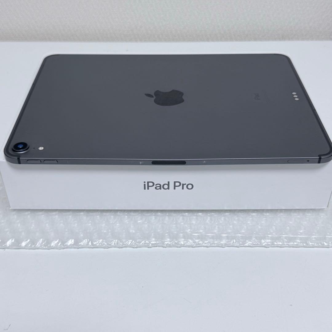 iPad pro 11インチ 第1世代 64GB Cellularモデル
